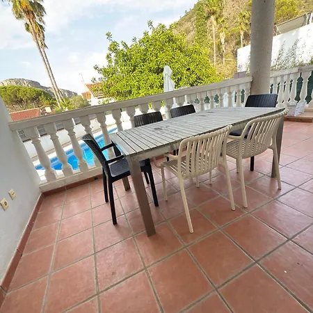 Apolo Villa *