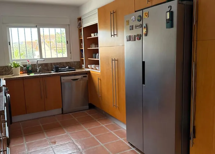 Apolo * غانديا